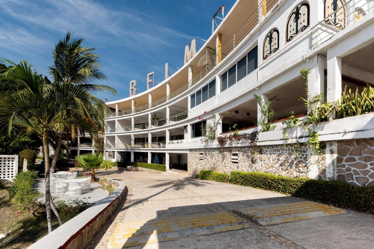 Oyo Hotel Belmar,Caleta, Acapulco Exterior foto